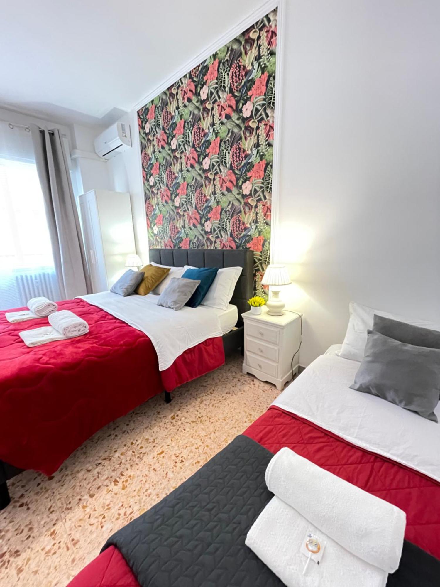 Forty1 Apartment Near Metro Cipro Rome Exterior photo